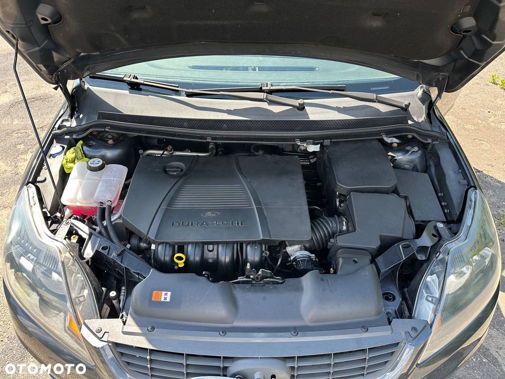 Ford Focus 1.8 Titanium - 21