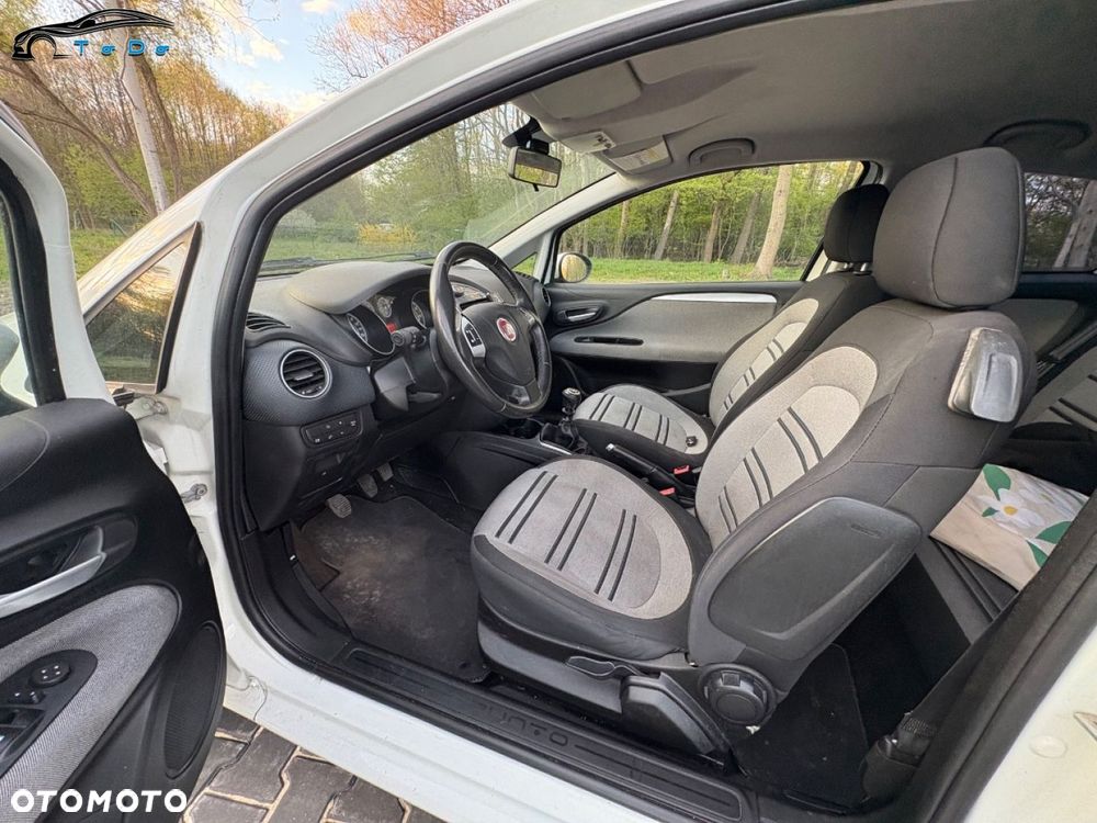 Fiat Punto Evo 1.4 8V Dynamic Euro5 - 13