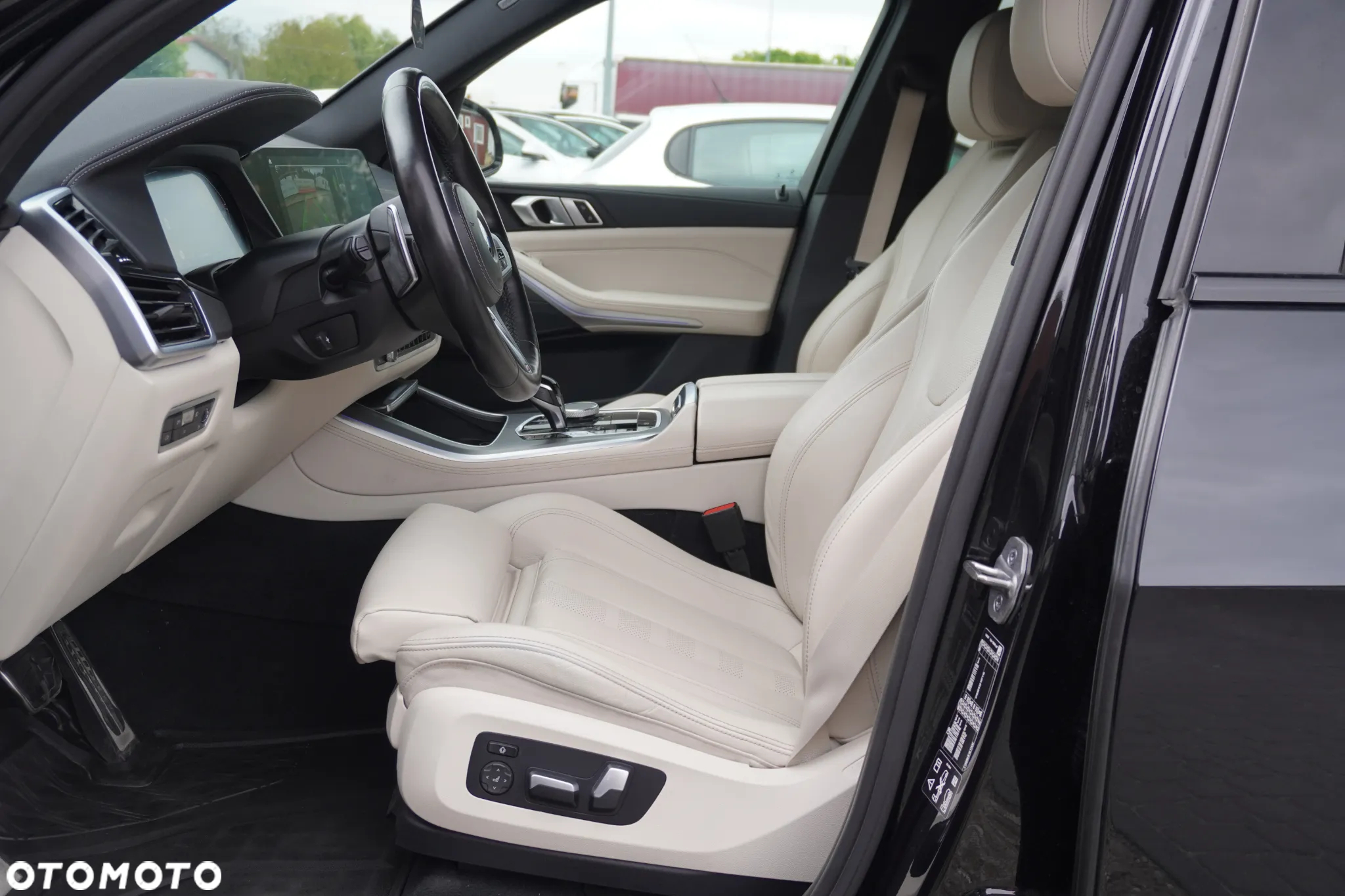BMW X5 - 25