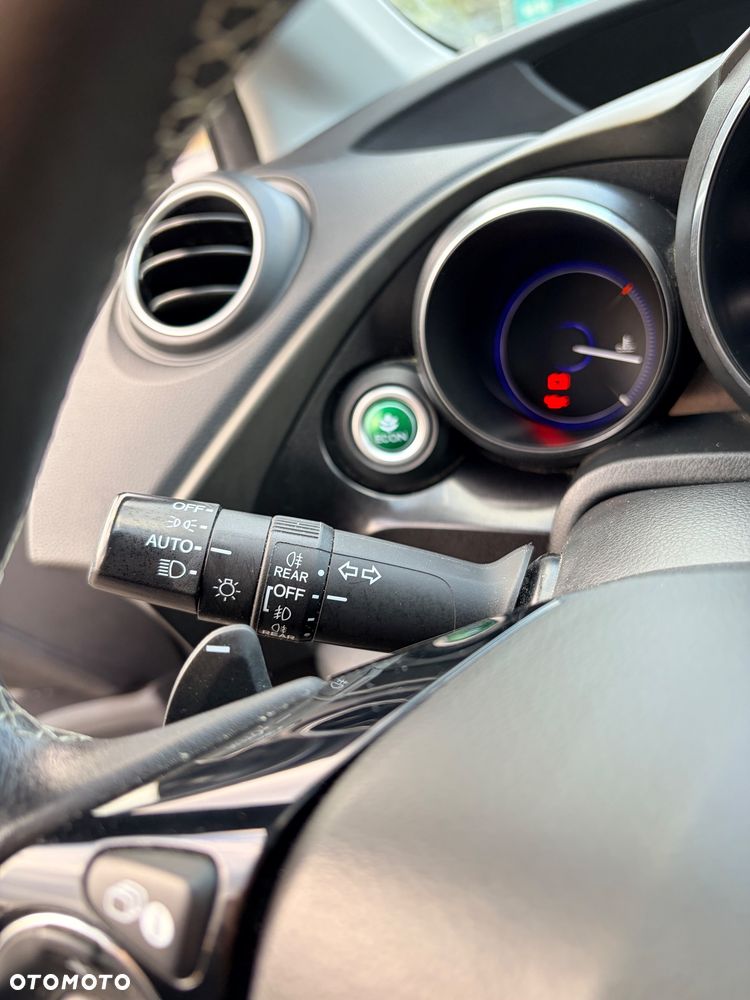 Honda Civic 1.8 Executive (ADAS / Connect+) - 30