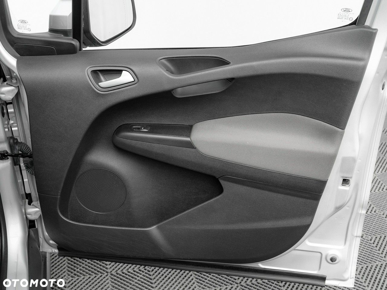 Ford Transit Courier 1.0 EcoBoost Trend - 24