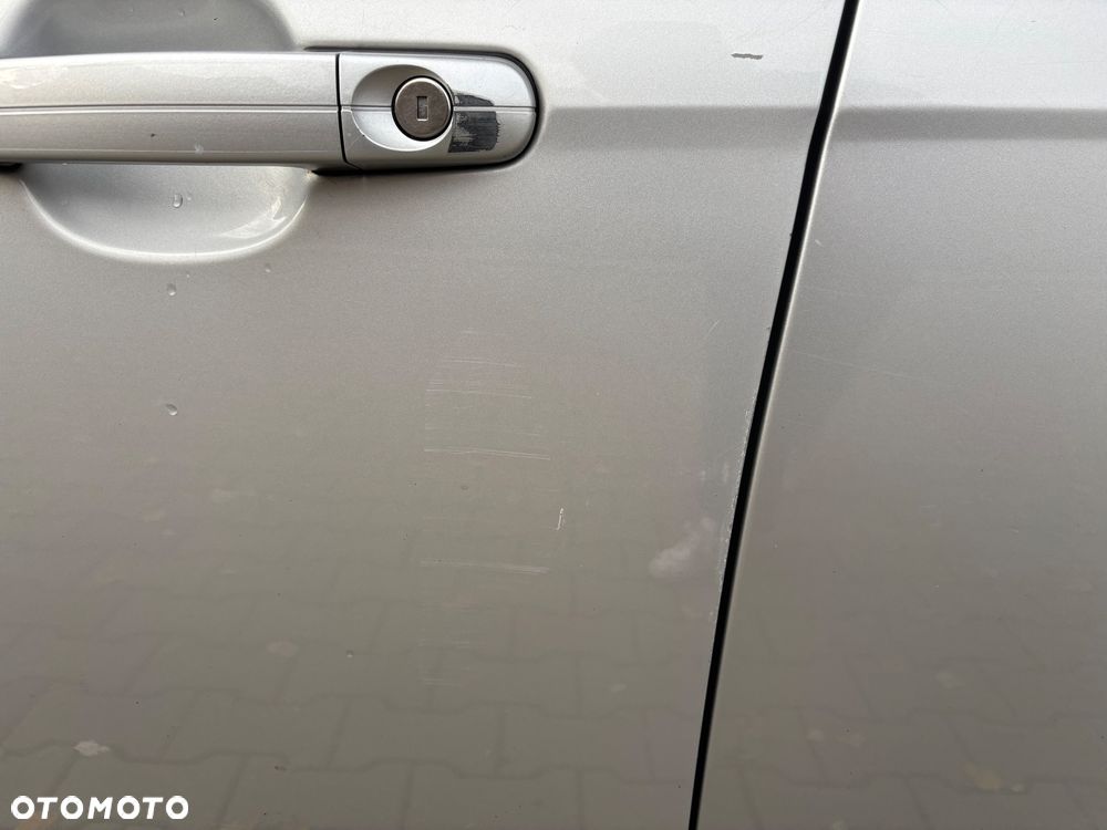 Ford Focus 1.6 Trend - 18