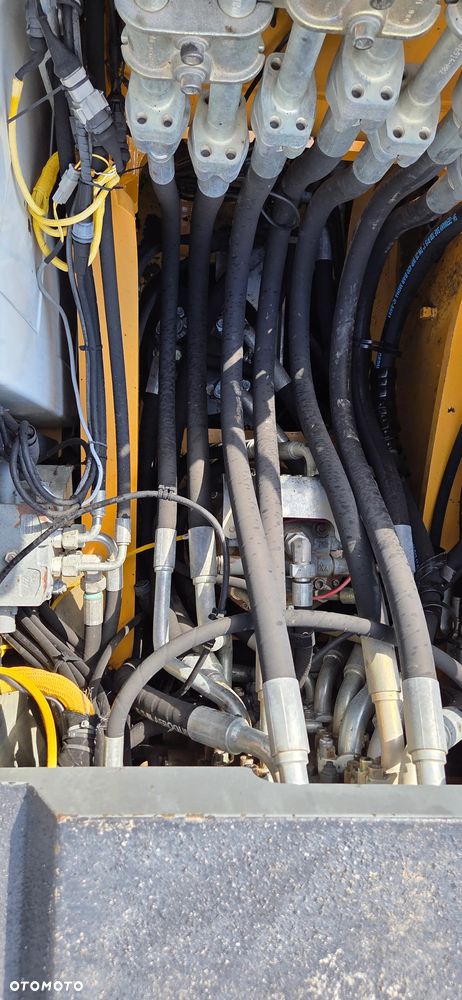 Liebherr <<Liebherr R918, 2014 rok, ramie 3x łamane, oilquick, z Niemiec!>>>> - 29