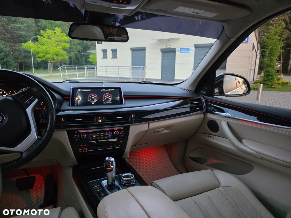 BMW X5 3.5i xDrive - 12