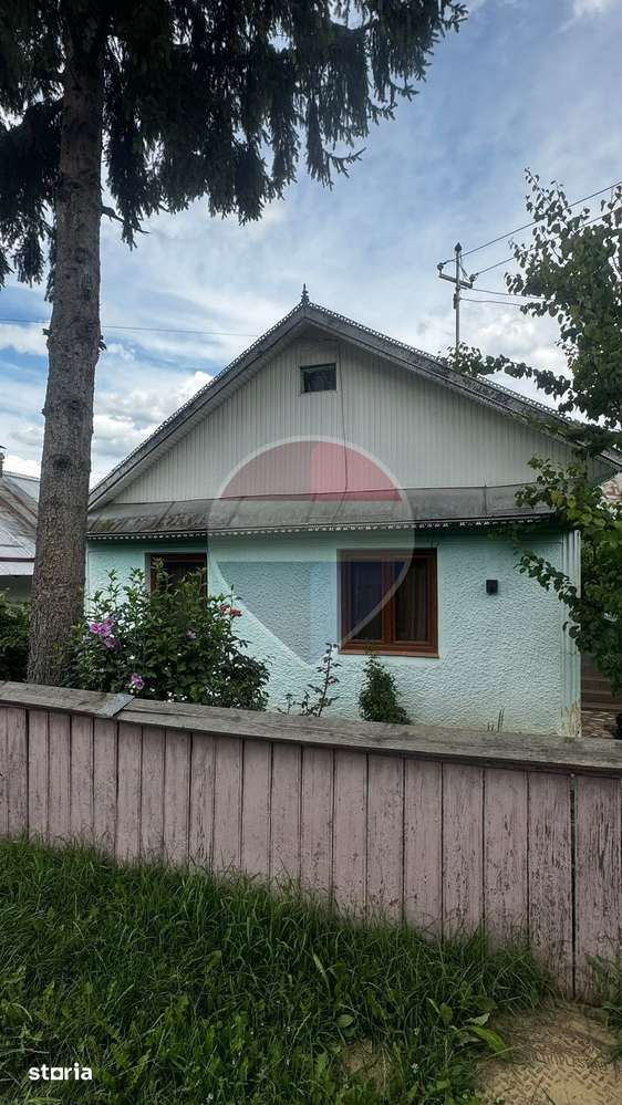 Casă / Vilă cu 3 camere de vânzare - Imagine principală: 5/9