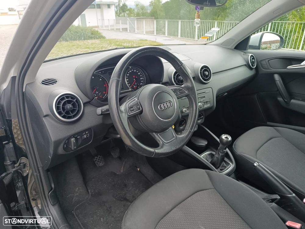 Audi A1 Sportback 1.6 TDI Advance - 18