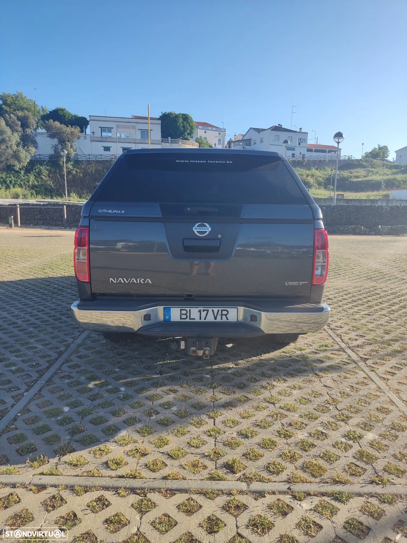 Nissan Navara 2.5 dCi CD LE 4WD - 5