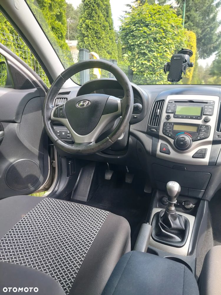 Hyundai i30 1.4 Comfort - 9