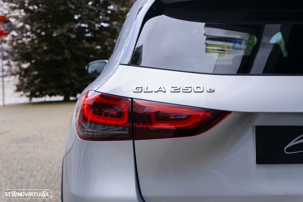 Mercedes-Benz GLA 250 - 26