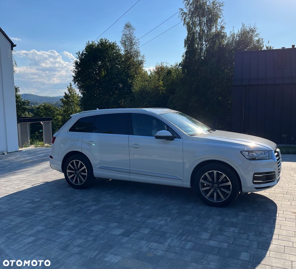Audi Q7 - 11