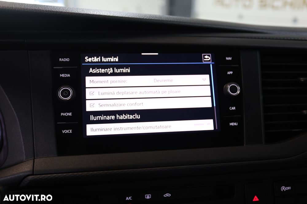 Volkswagen Caravelle T6.1 2.0 TDI 110 kW KR Comfortline - 24