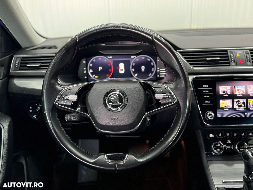 Skoda Superb 2.0 TDI DSG Ambition - 16