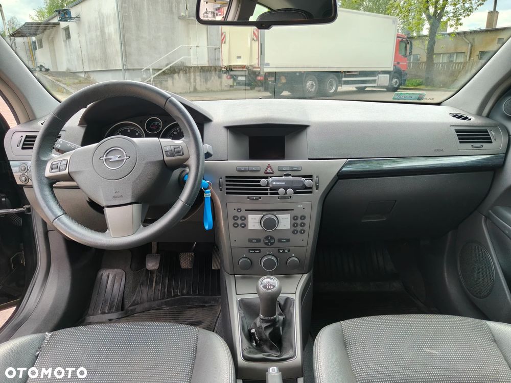Opel Astra 1.9 CDTI Sport - 9