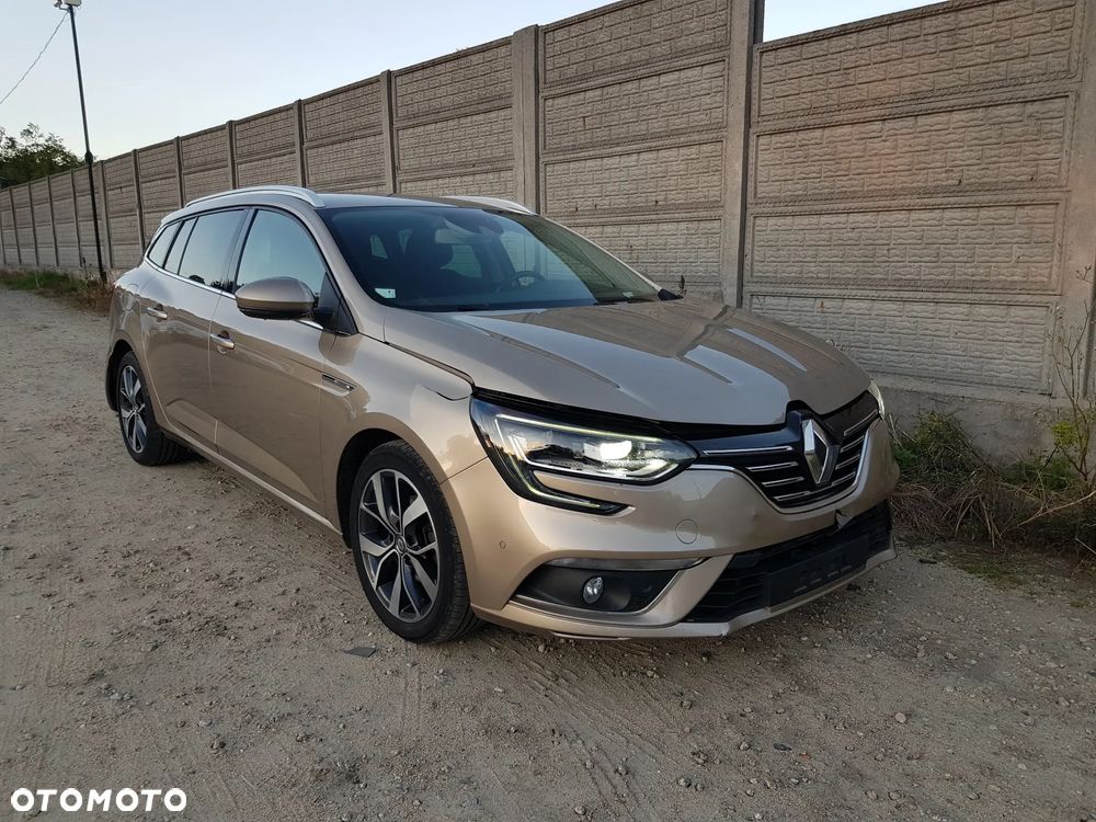 Renault Megane 1.5 dCi Bose - 4