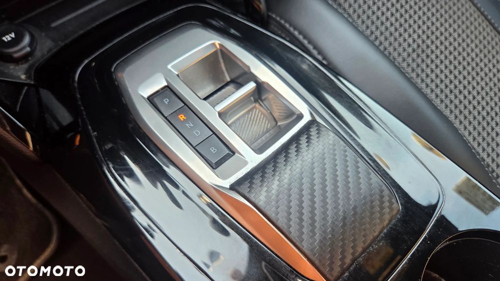 Peugeot 208 Elektromotor 136 GT - 19