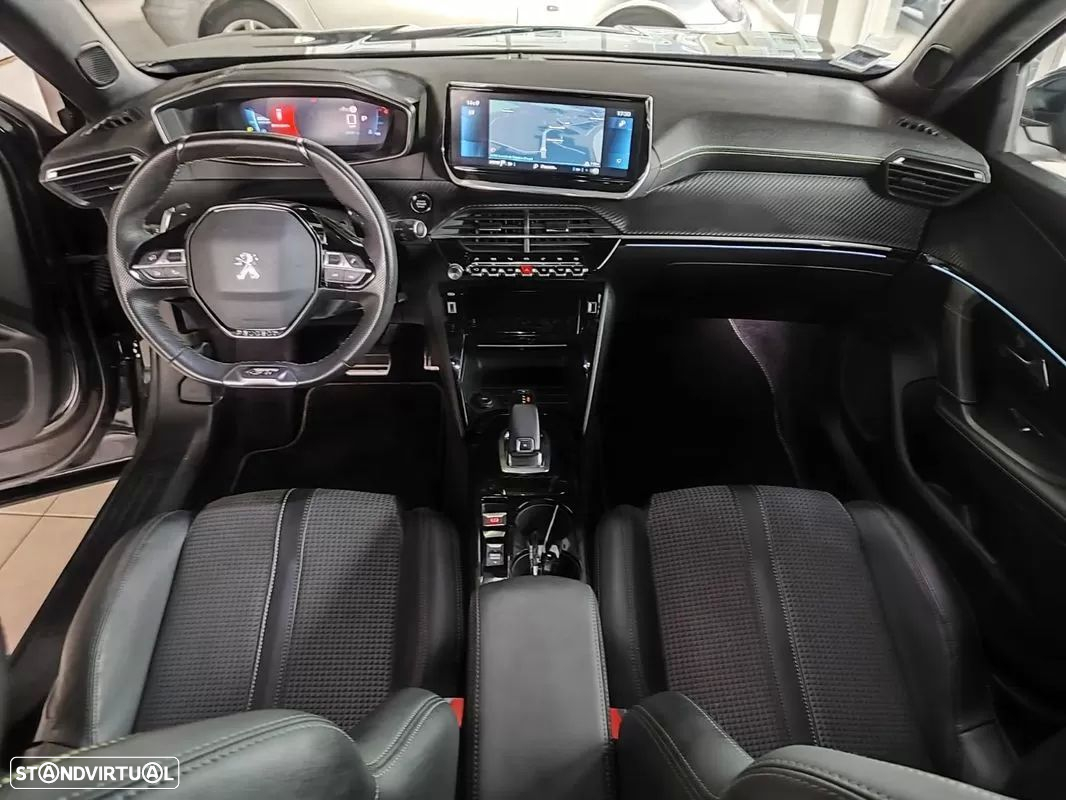 Peugeot 2008 1.2 PureTech GT Pack EAT8 - 18