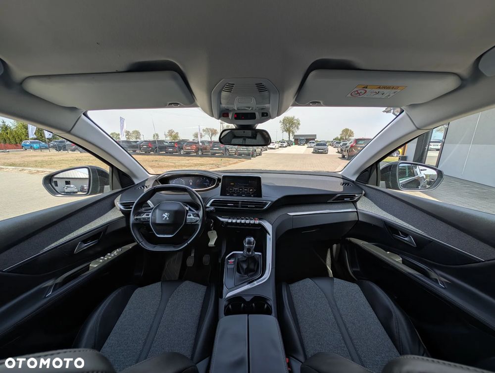 Peugeot 3008 BlueHDi 130 Stop & Start Allure - 23