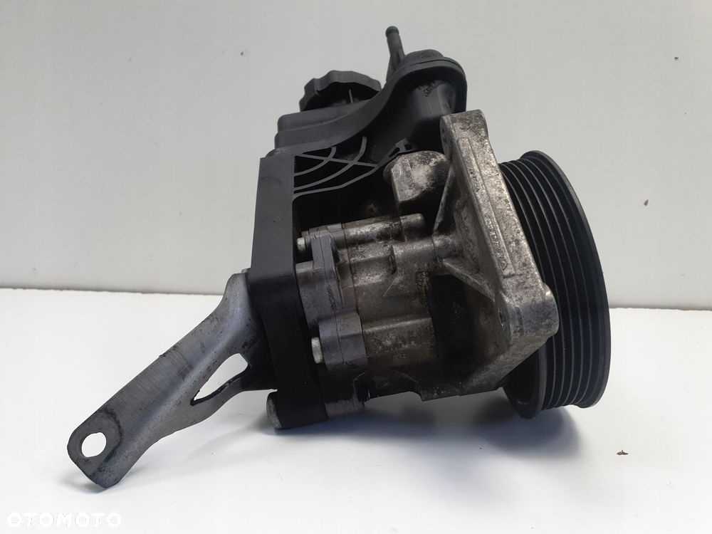 Mercedes Sprinter 906 2.2 CDI POMPA WSPOMAGANIA A0064667801 - 10