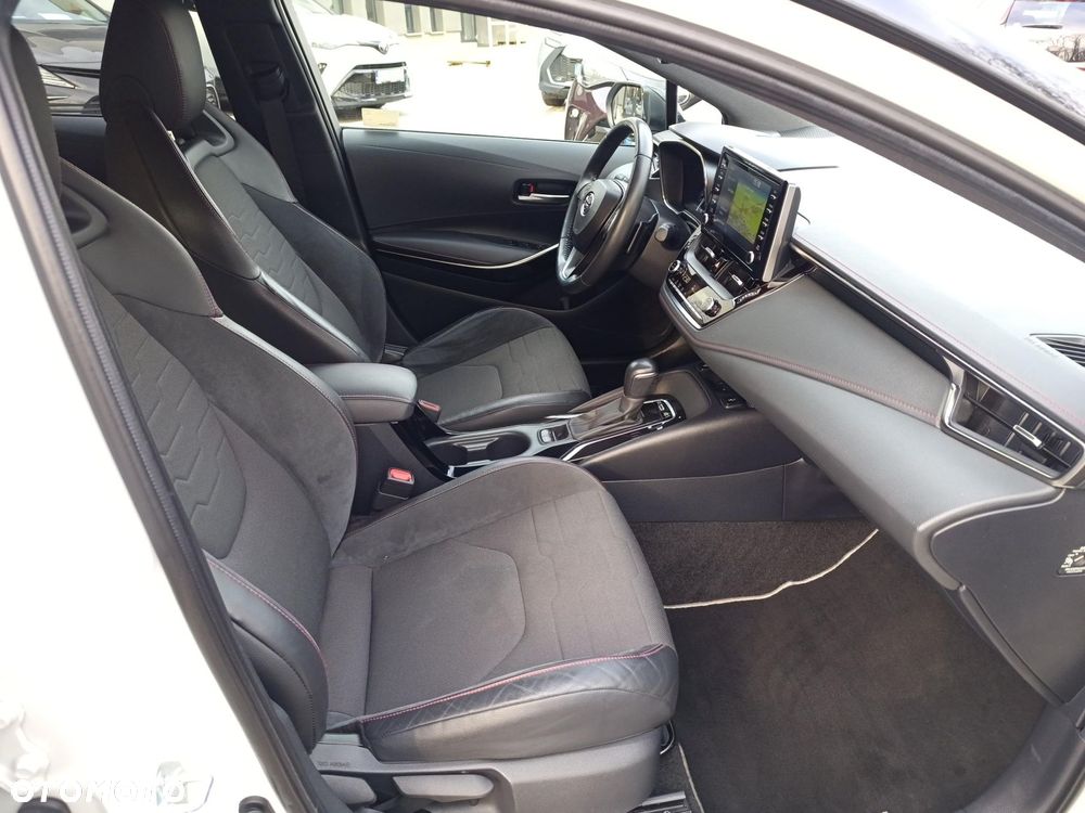 Toyota Corolla 2.0 Hybrid Selection - 10