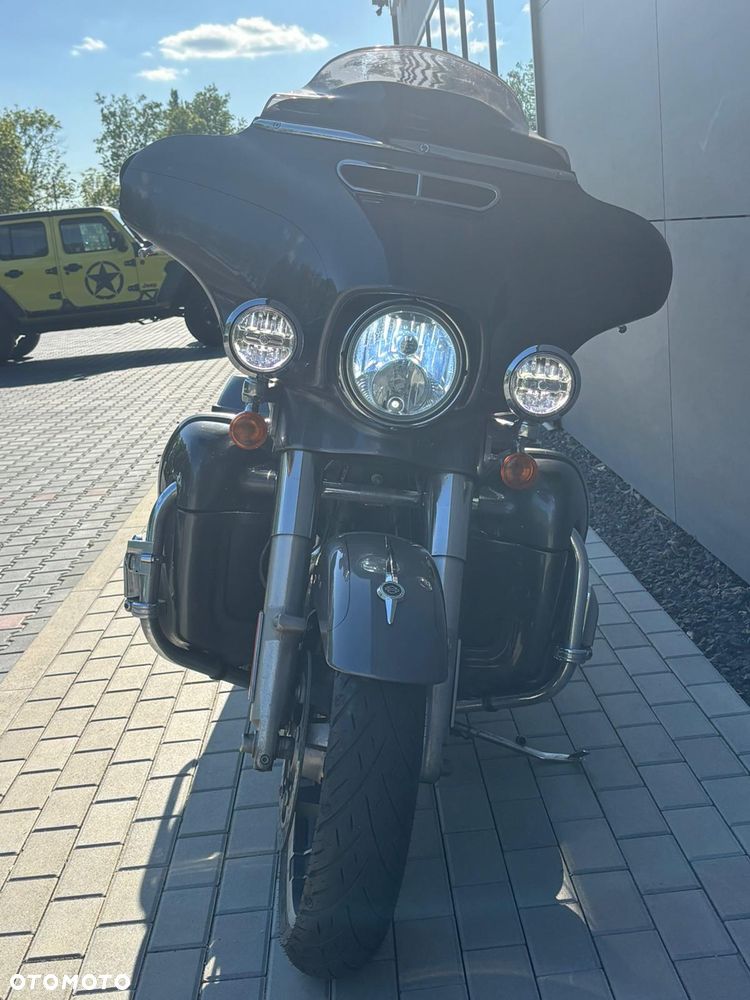 Harley-Davidson Touring Street Glide - 6