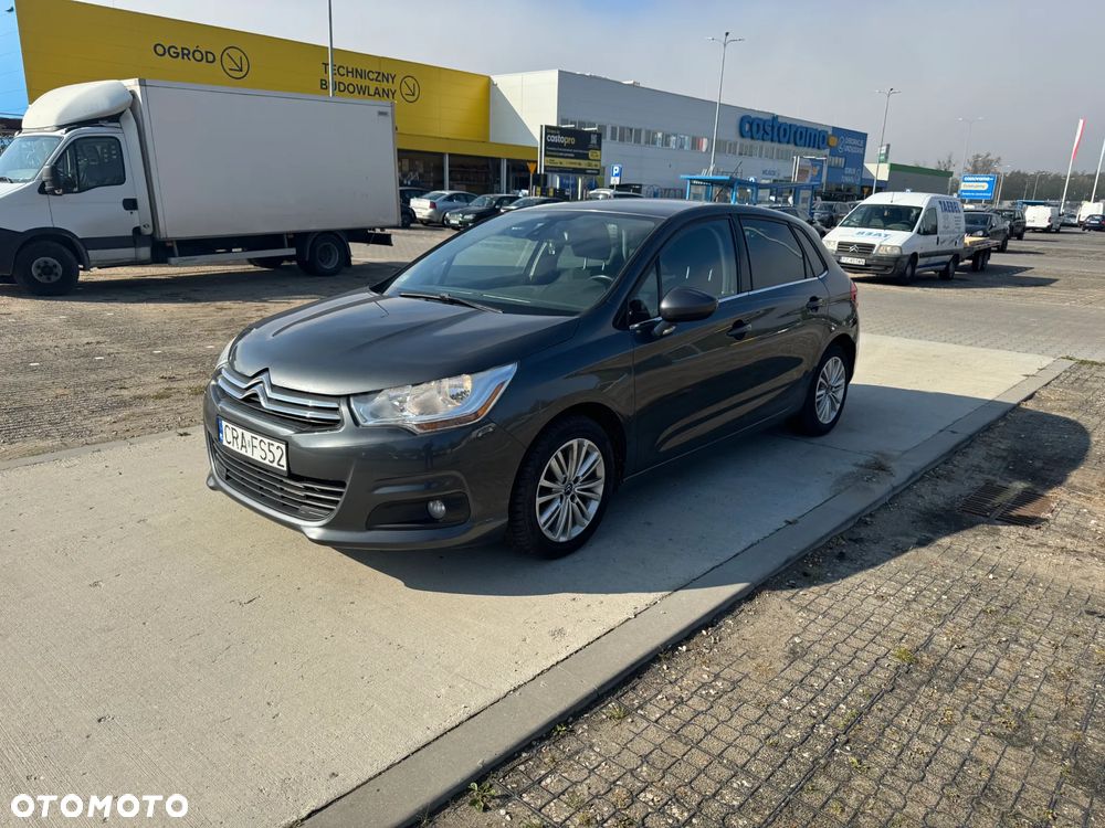 Citroën C4 e-HDi 115 Selection - 2