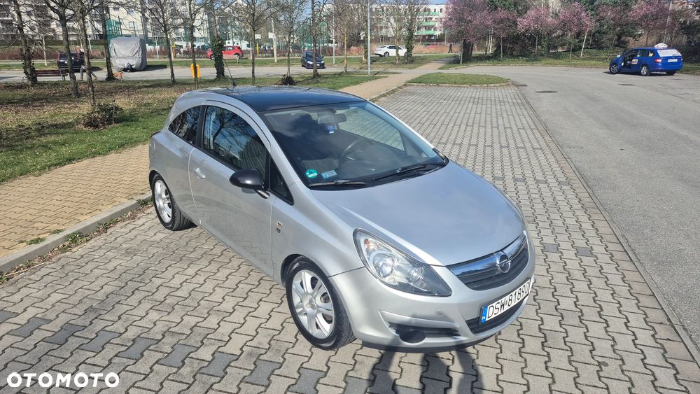 Opel Corsa - 2
