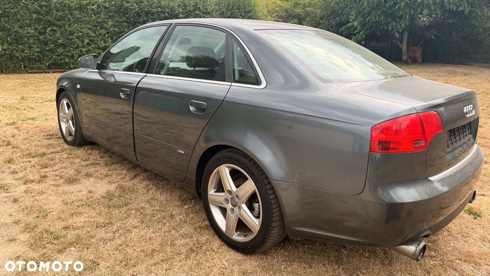Audi A4 Limousine 1.8T Quattro - 9