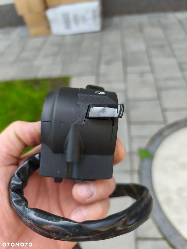 Przełącznik lewy KTM 125 390 RC - 6