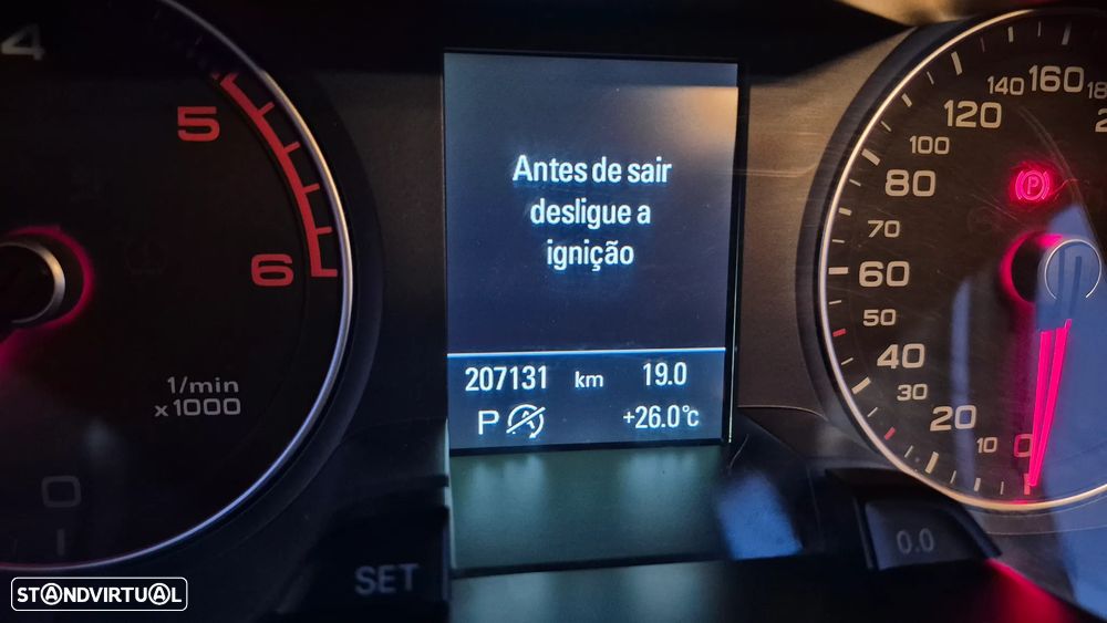 Audi A4 Avant 2.0 TDI DPF multitronic S line Sport Pack - 20