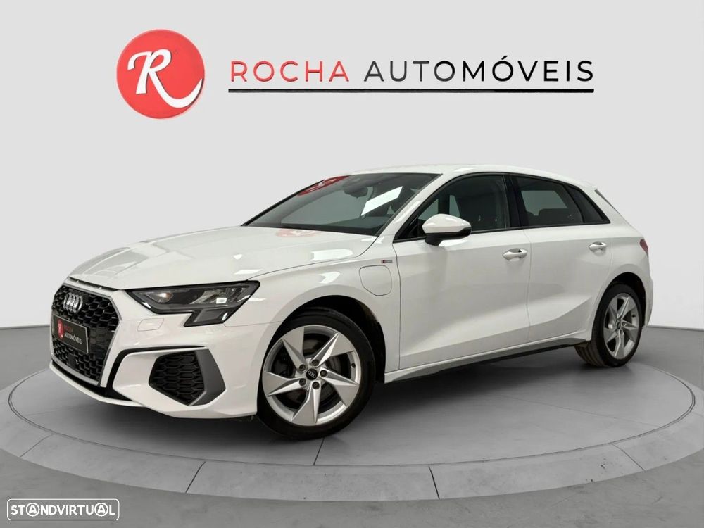 Audi A3 Sportback 40 TFSIe S line - 2