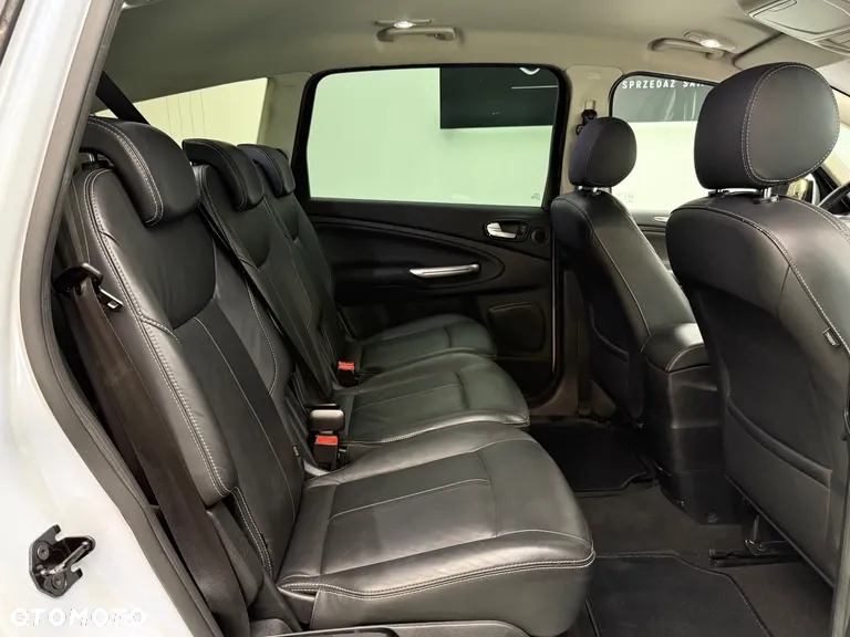 Ford S-Max 2.0 TDCi Titanium - 19