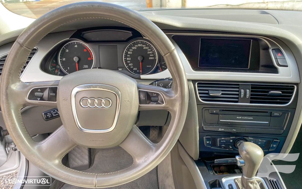Audi A4 Avant 2.0 TDI Advance Multitronic - 9