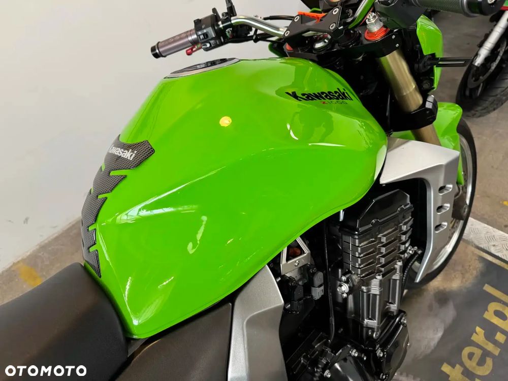 Kawasaki Z - 17
