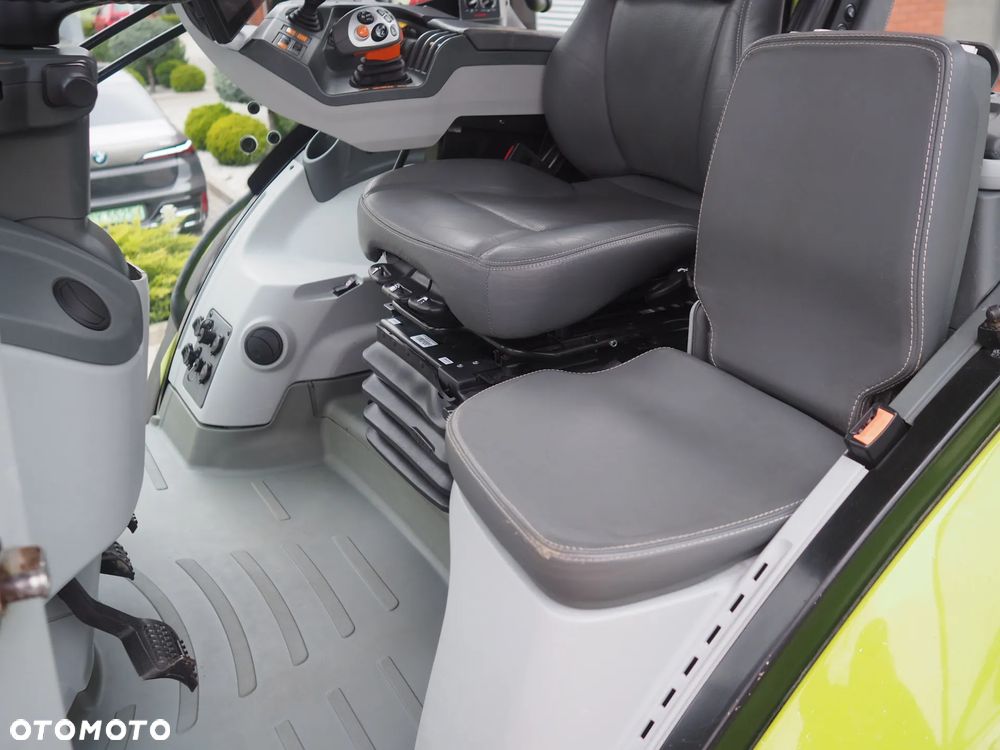 Claas Axion 810 CMATIC - 7