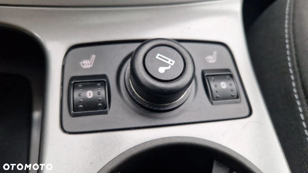 Ford Kuga 1.6 EcoBoost 2x4 Titanium - 20