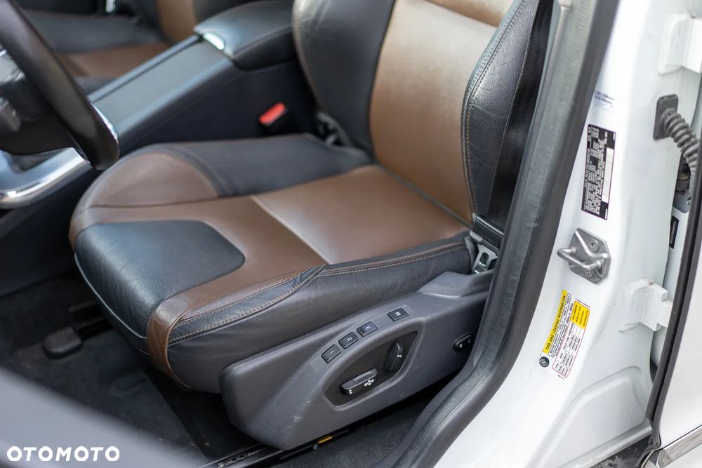 Volvo XC 60 T6 AWD Inscription - 11