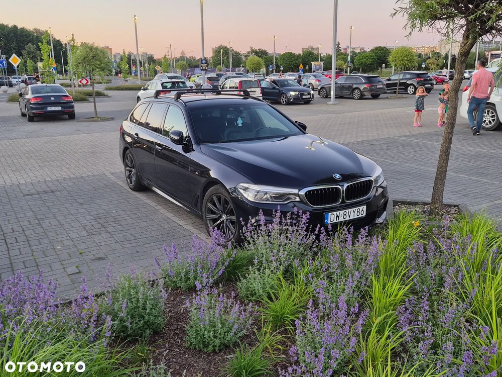 BMW Seria 5 520d xDrive Sport - 2