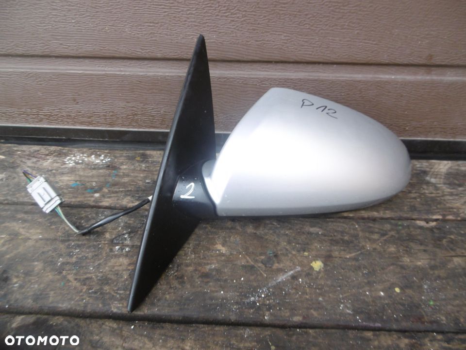 Lusterko NISSAN PRIMERA P12 5 PIN EUROPA - 1