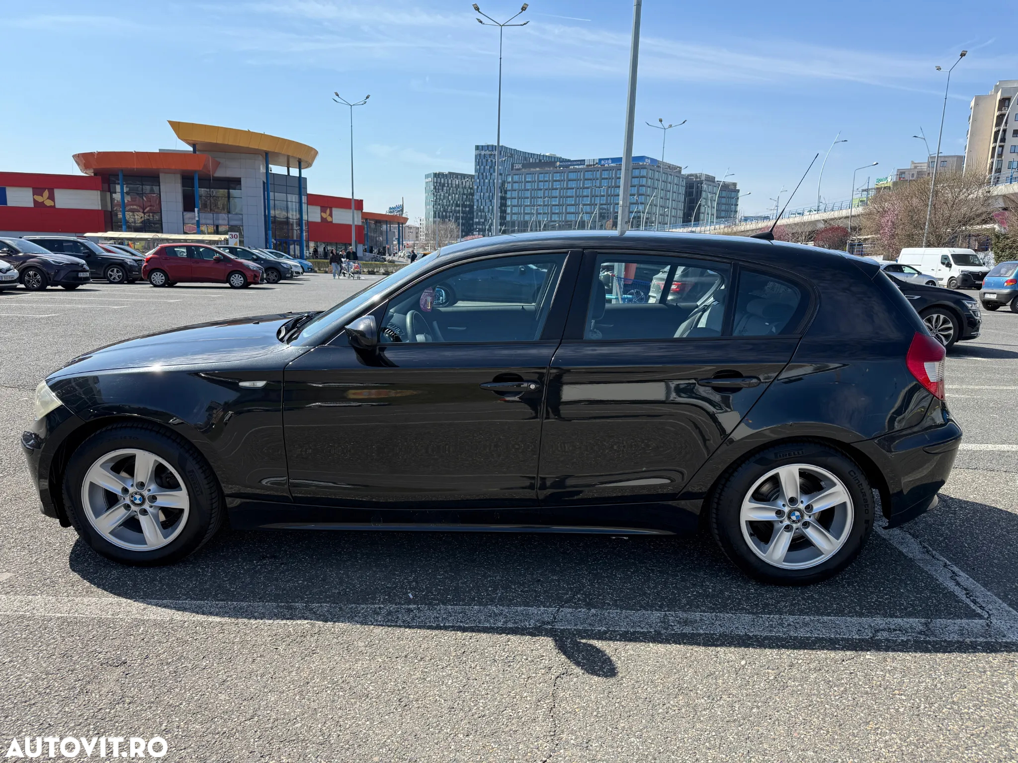 BMW Seria 1 118d - 5