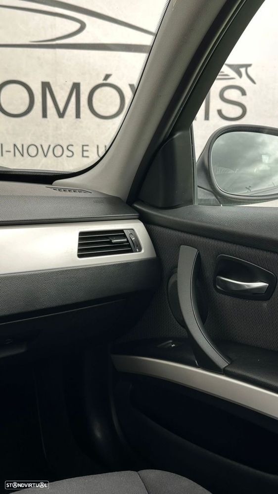 BMW 320 d Touring - 23