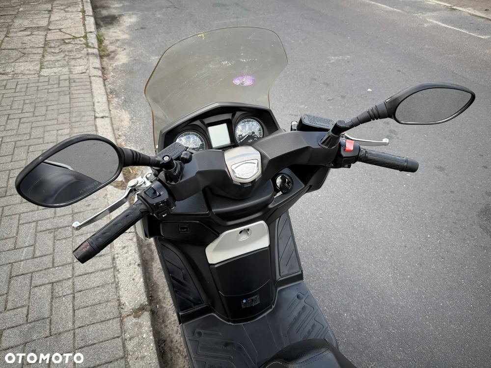 Kymco X-Town - 9