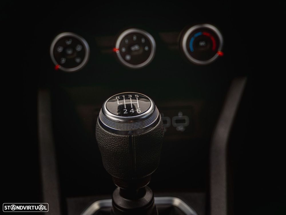 Renault Clio 1.5 Blue dCi Intens - 19