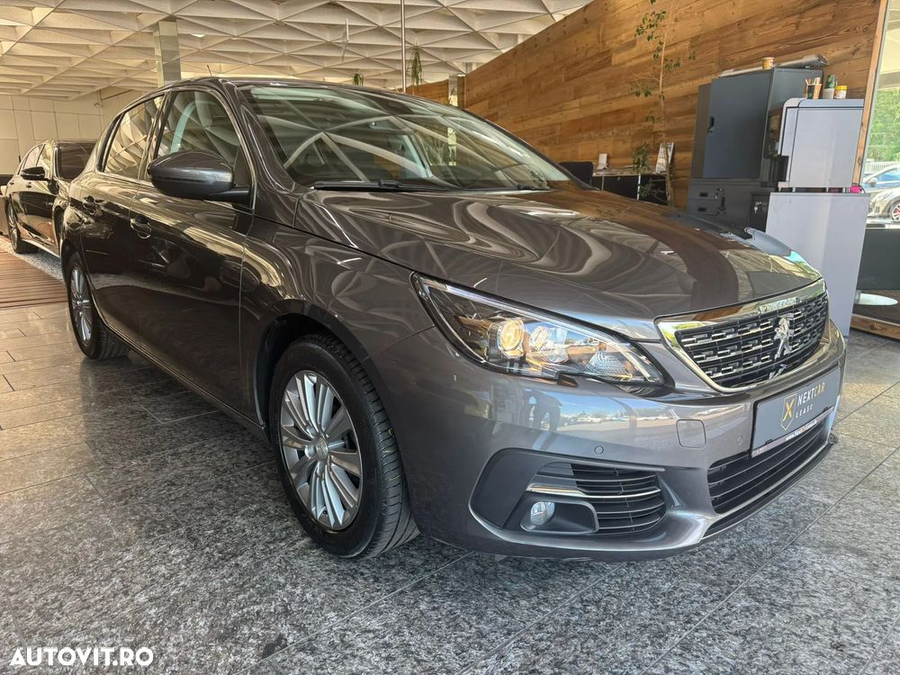 Peugeot 308 BlueHDi 130 EAT8 Allure - 4
