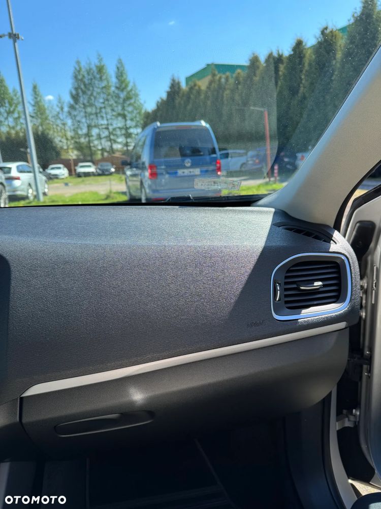 Volvo V40 D3 Kinetic - 18