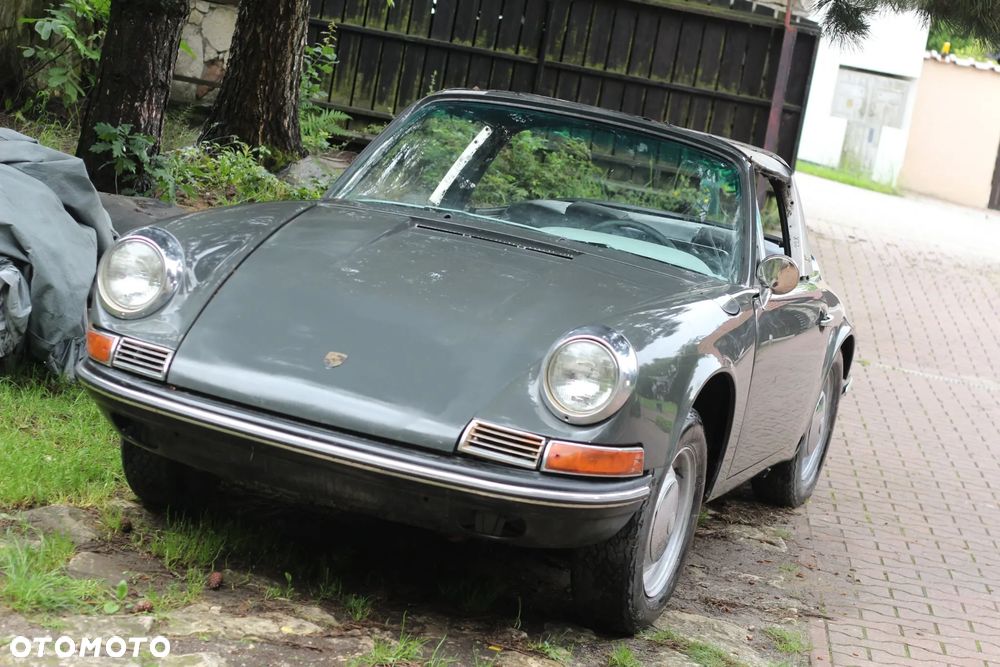Porsche 911 - 4