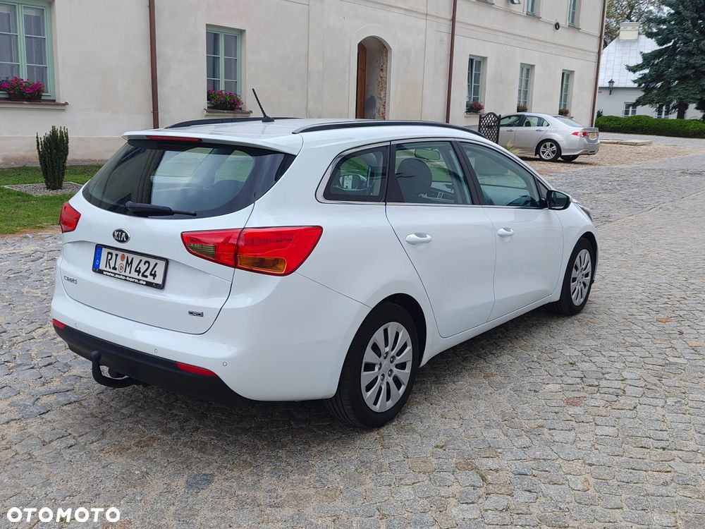 Kia Ceed 1.6 CRDi Business Line - 12