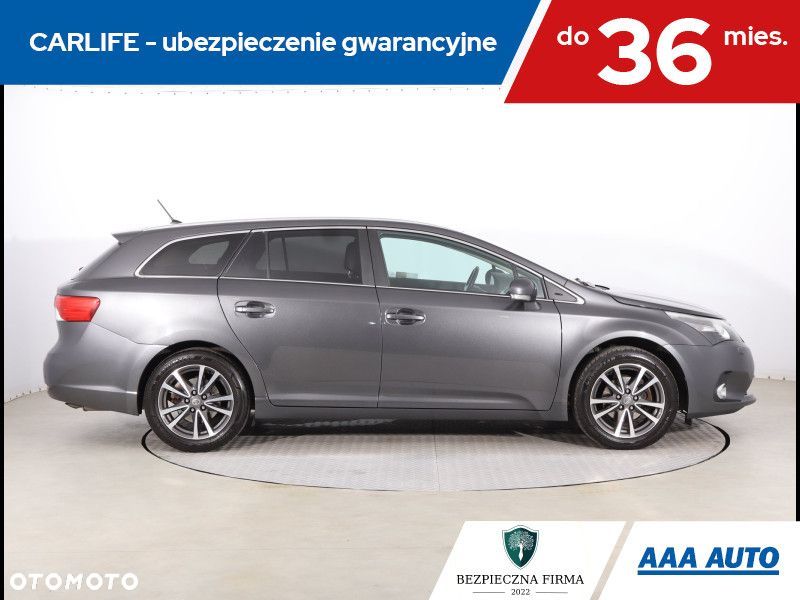 Toyota Avensis - 7