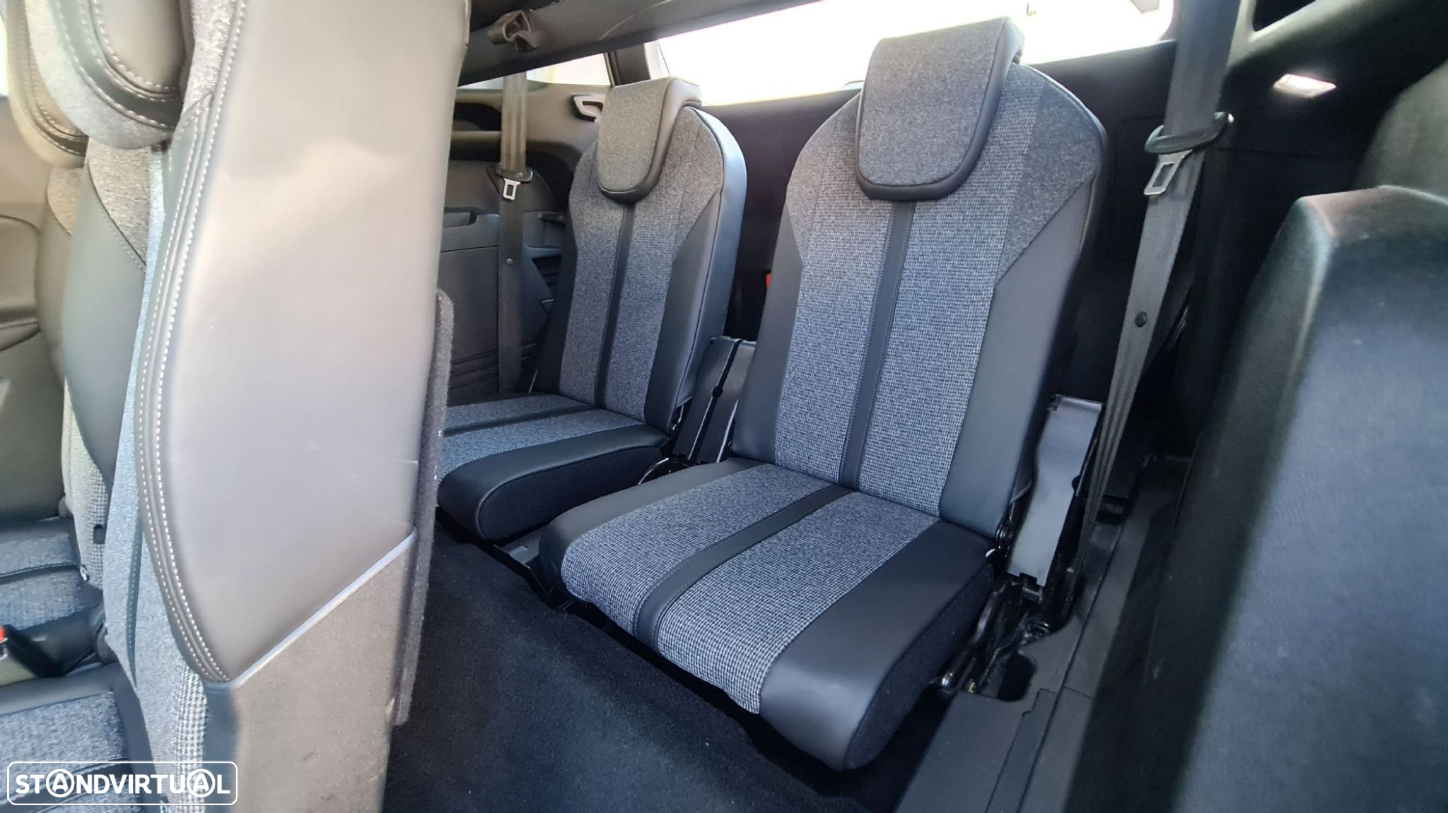 Peugeot 5008 - 51