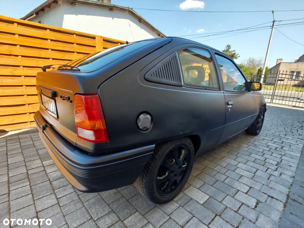 Opel Kadett 1.4 LS - 22