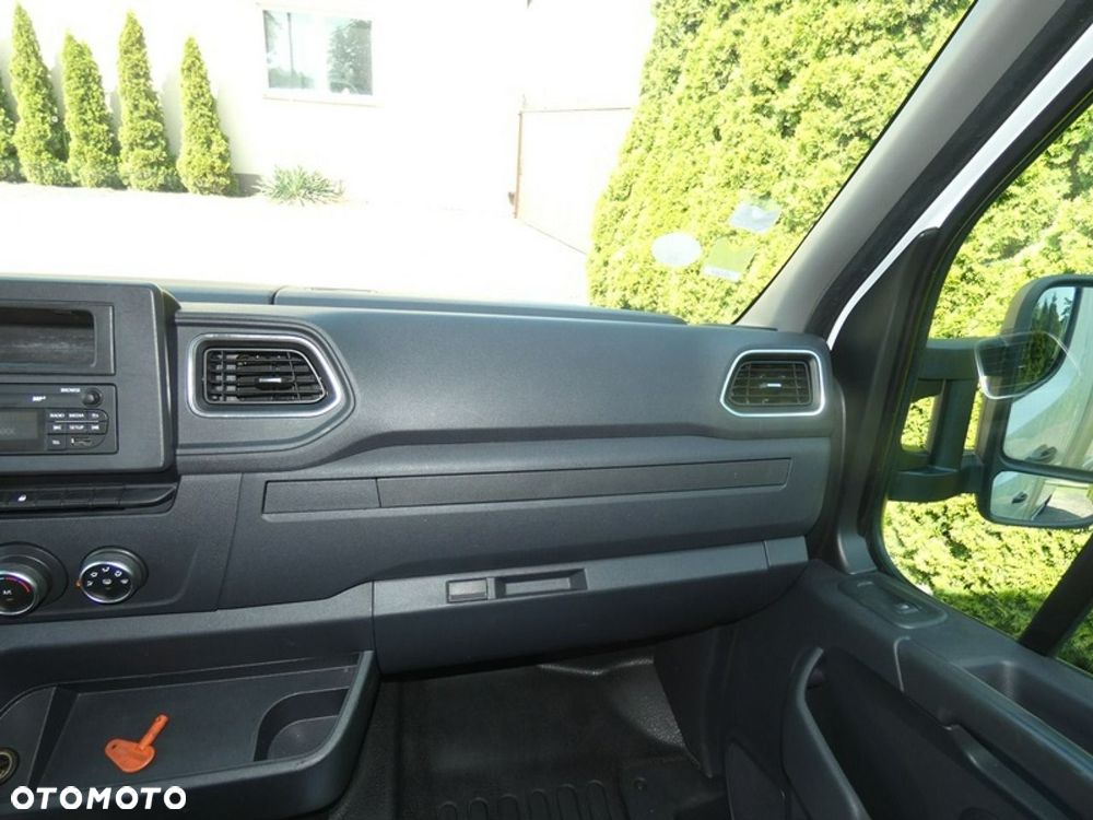 Renault Master - 12